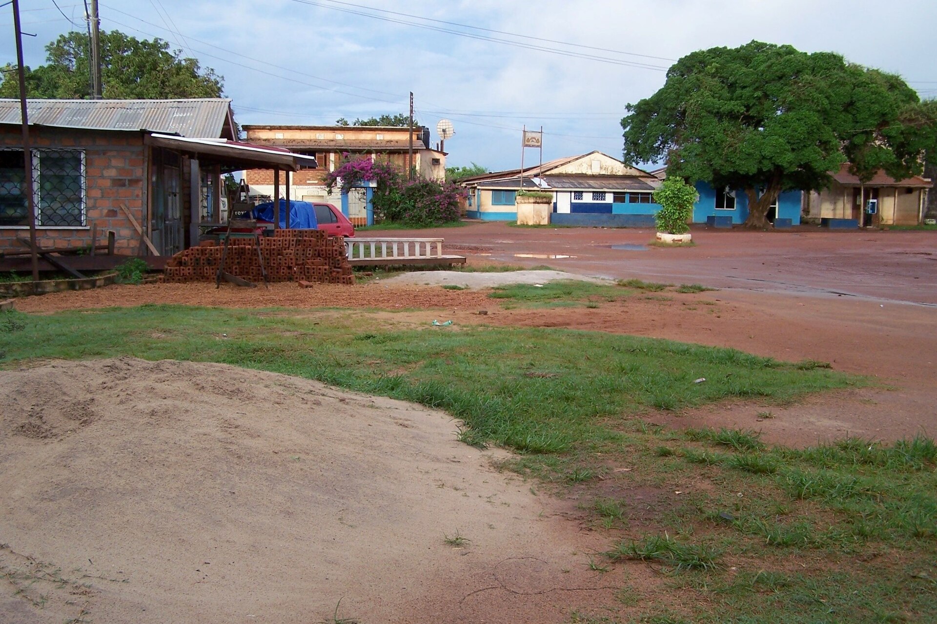 Imagem de referência relacionada a Lethem, item descrito como capital da região de Alto Tacutu-Alto Essequibo, Guiana