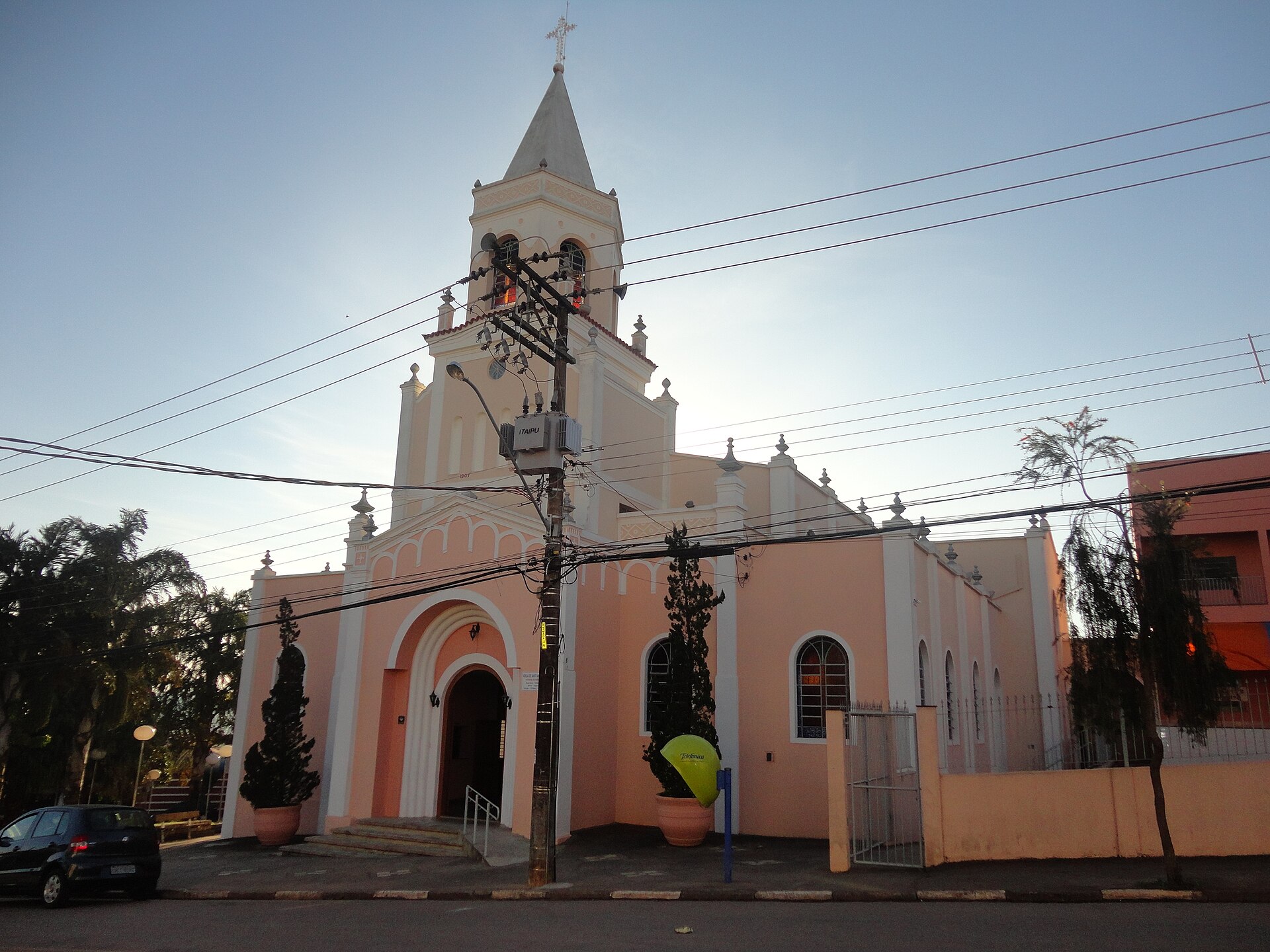 Imagem de referência relacionada a Paróquia Santo Antônio e Nossa Senhora Aparecida, item descrito como registro de referência sobre Paróquia Santo Antônio e Nossa Senhora Aparecida, organizado a partir de dados estruturados abertos
