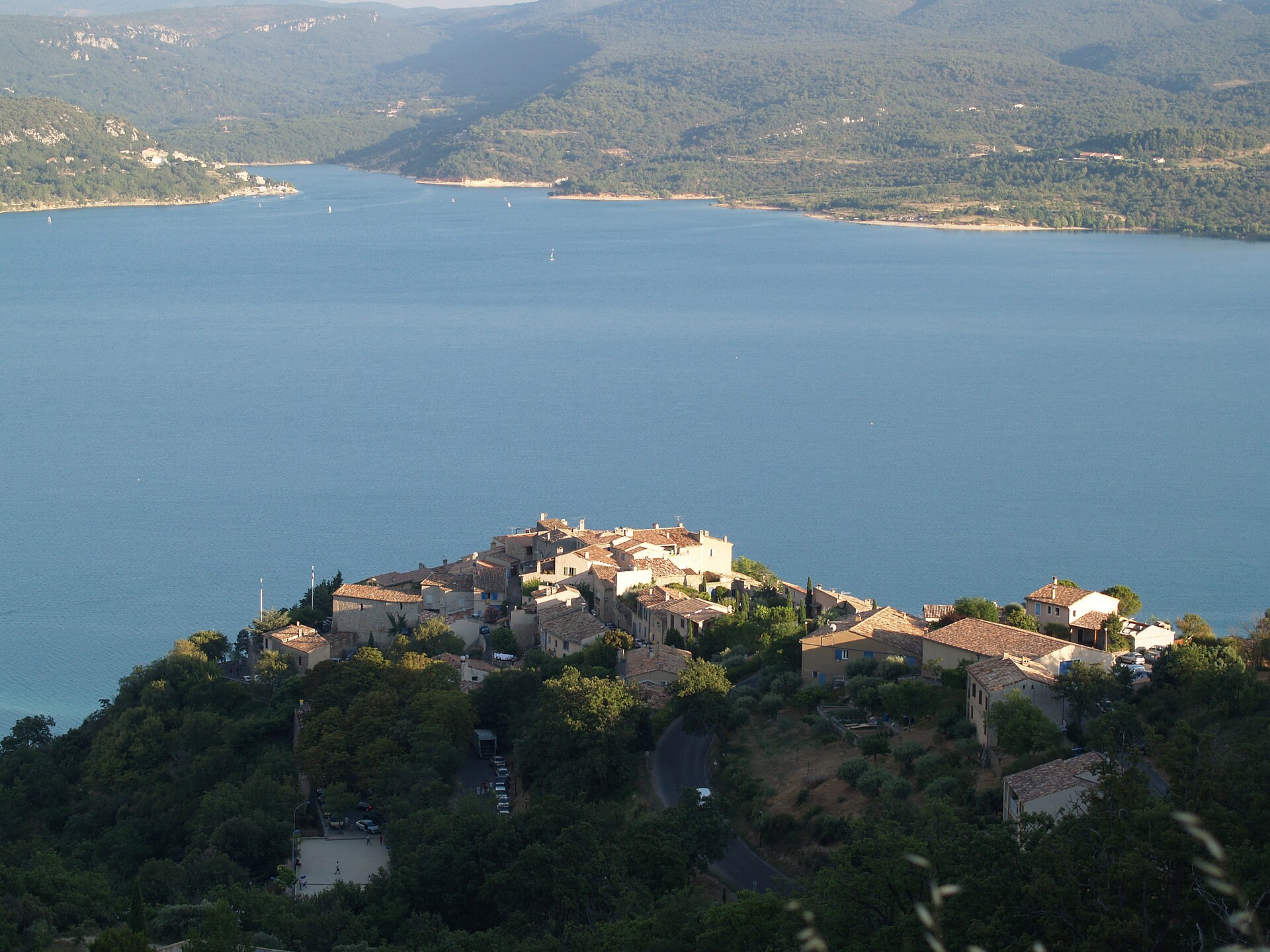 Imagem de referência de Sainte-Croix-du-Verdon, descrito nos dados abertos como comuna francesa