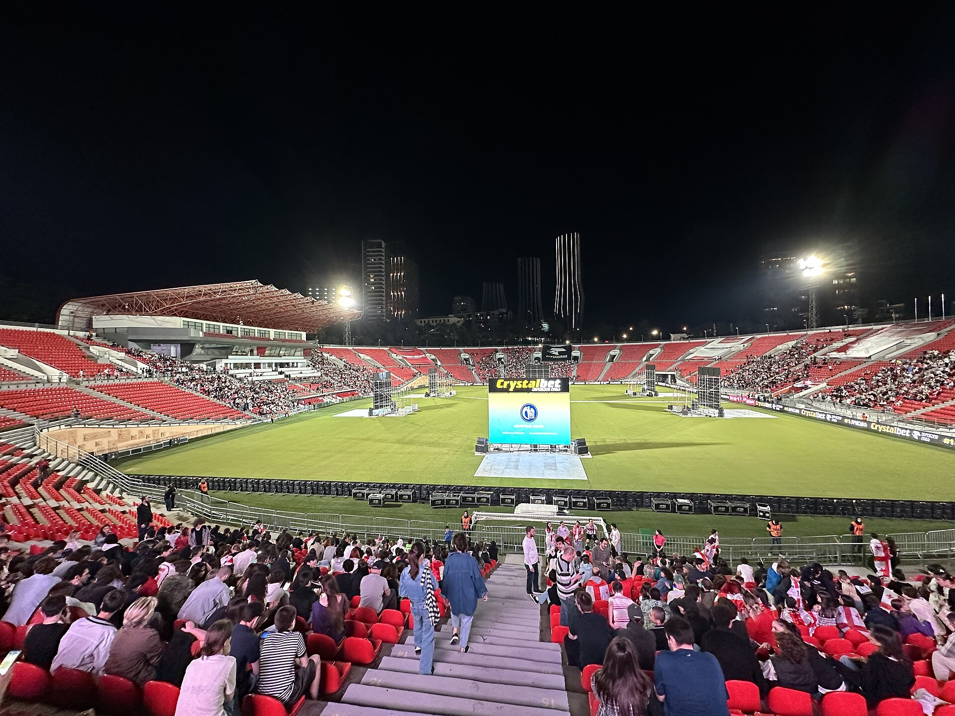 Imagem de referência de Estádio Mikheil Meskhi, descrito nos dados abertos como estádio em Tbilisi, Geórgia