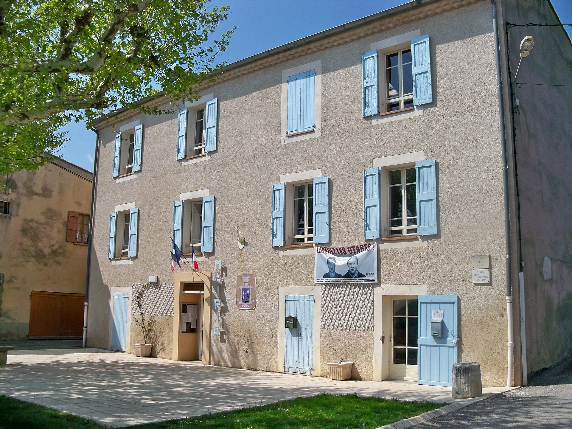 Imagem de referência de Saint-Étienne-les-Orgues, descrito nos dados abertos como comuna francesa