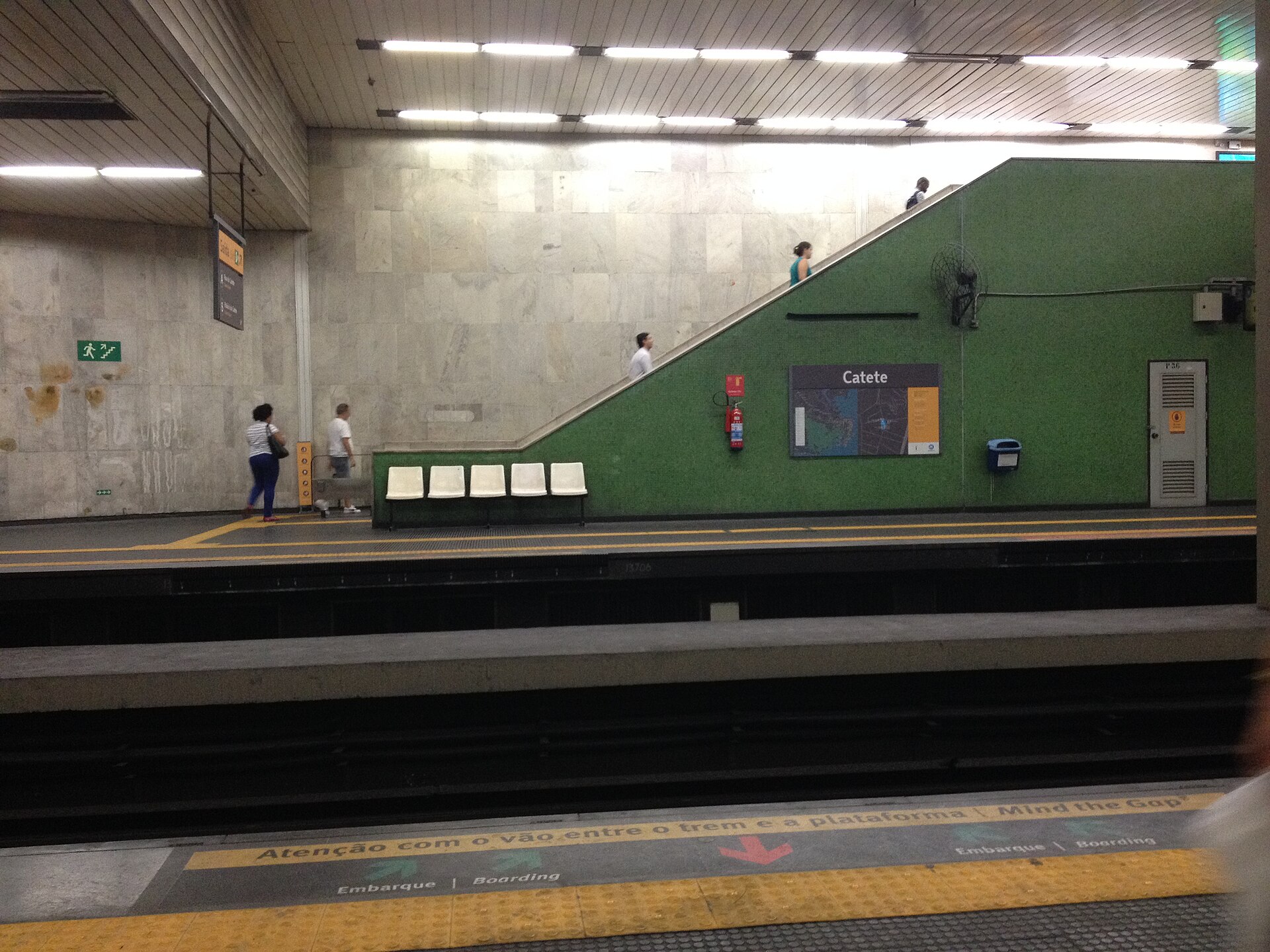 Imagem de referência de Catete, descrito nos dados abertos como estação das Linhas 1 e 2 do Metrô do Rio de Janeiro
