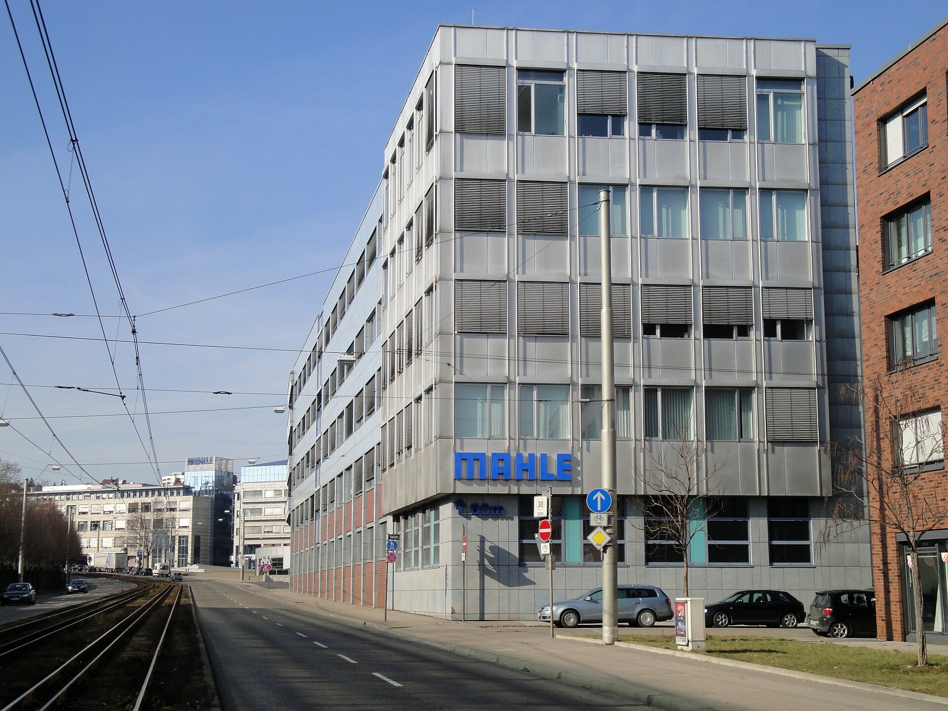 Imagem de referência relacionada a Mahle GmbH, item descrito como registro de referência sobre Mahle GmbH, organizado a partir de dados estruturados abertos