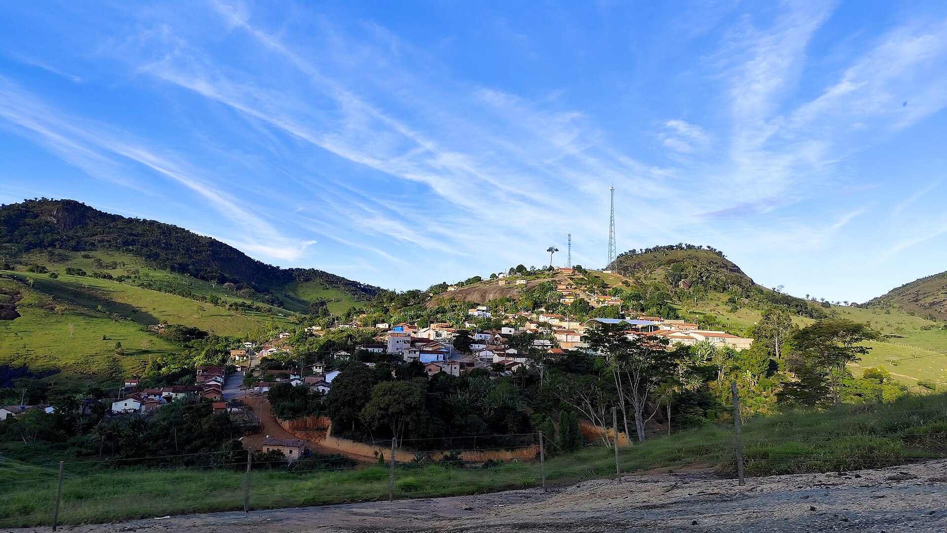 Imagem de referência relacionada a Catajás, item descrito como povoado de Santo Antônio do Jacinto - MG