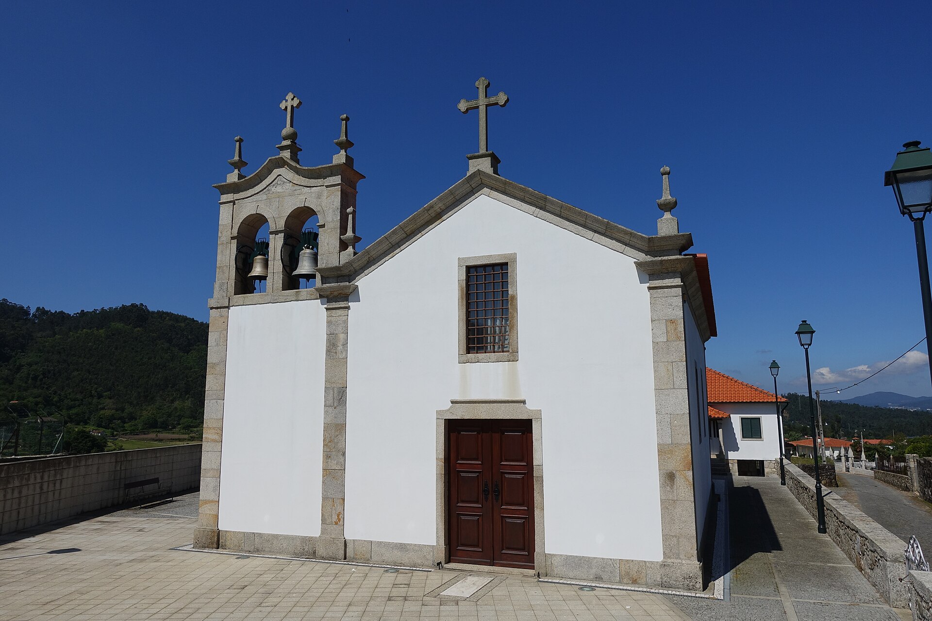 Imagem de referência relacionada a Encourados, item descrito como povoação portuguesa do Município de Barcelos