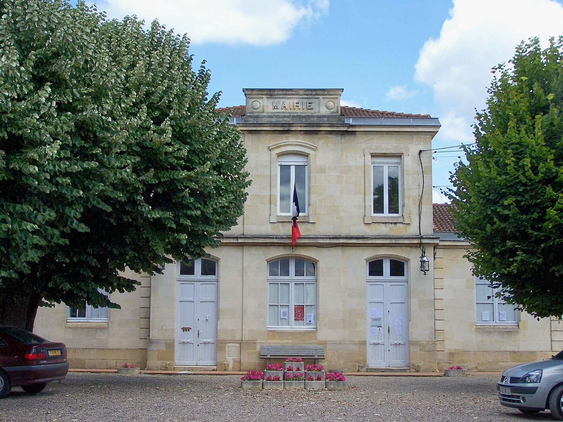 Imagem de referência de Saint-Martin-de-Sescas, descrito nos dados abertos como comuna francesa