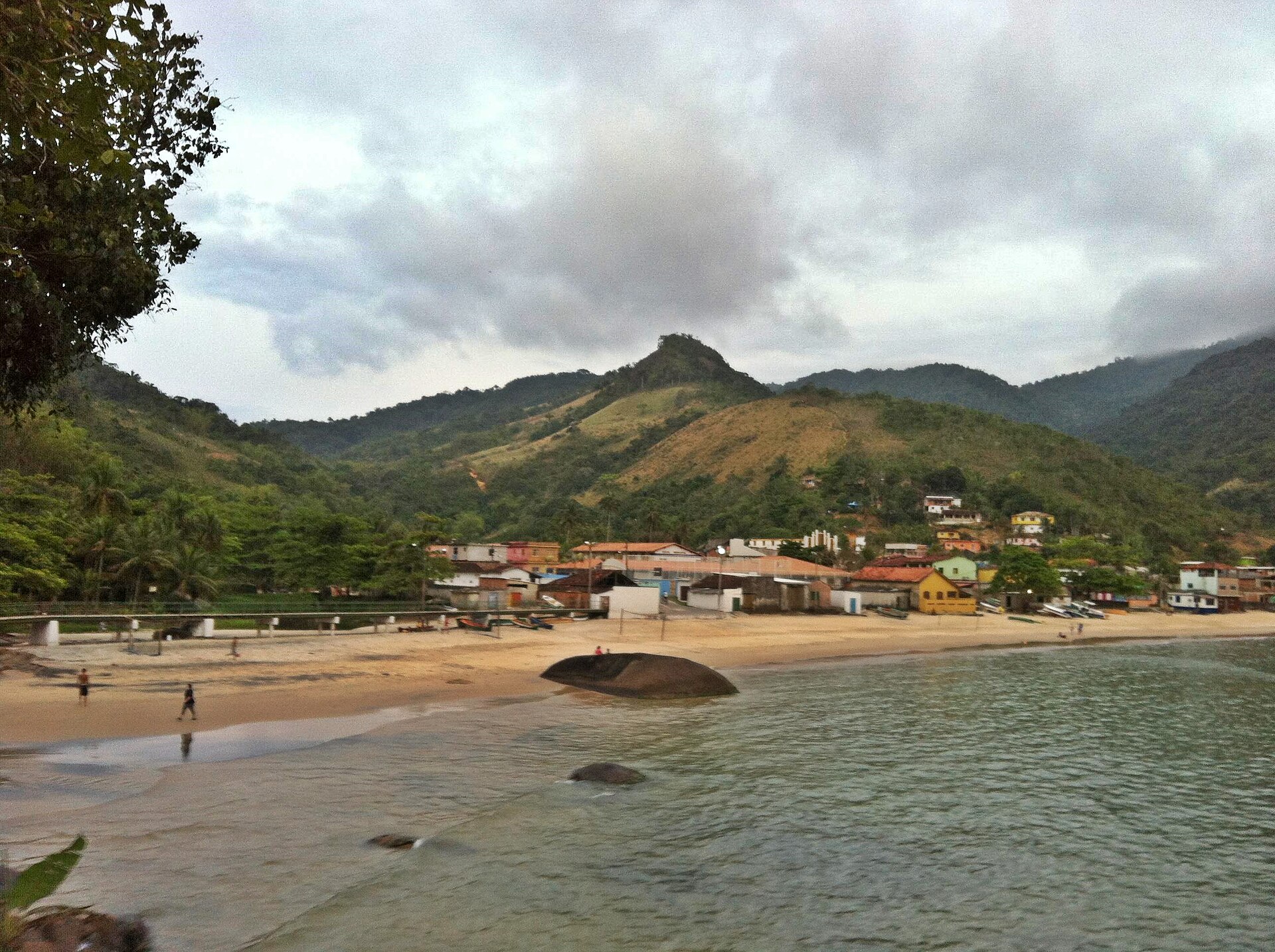 Imagem de referência relacionada a Provetá, item descrito como vila na Ilha Grande