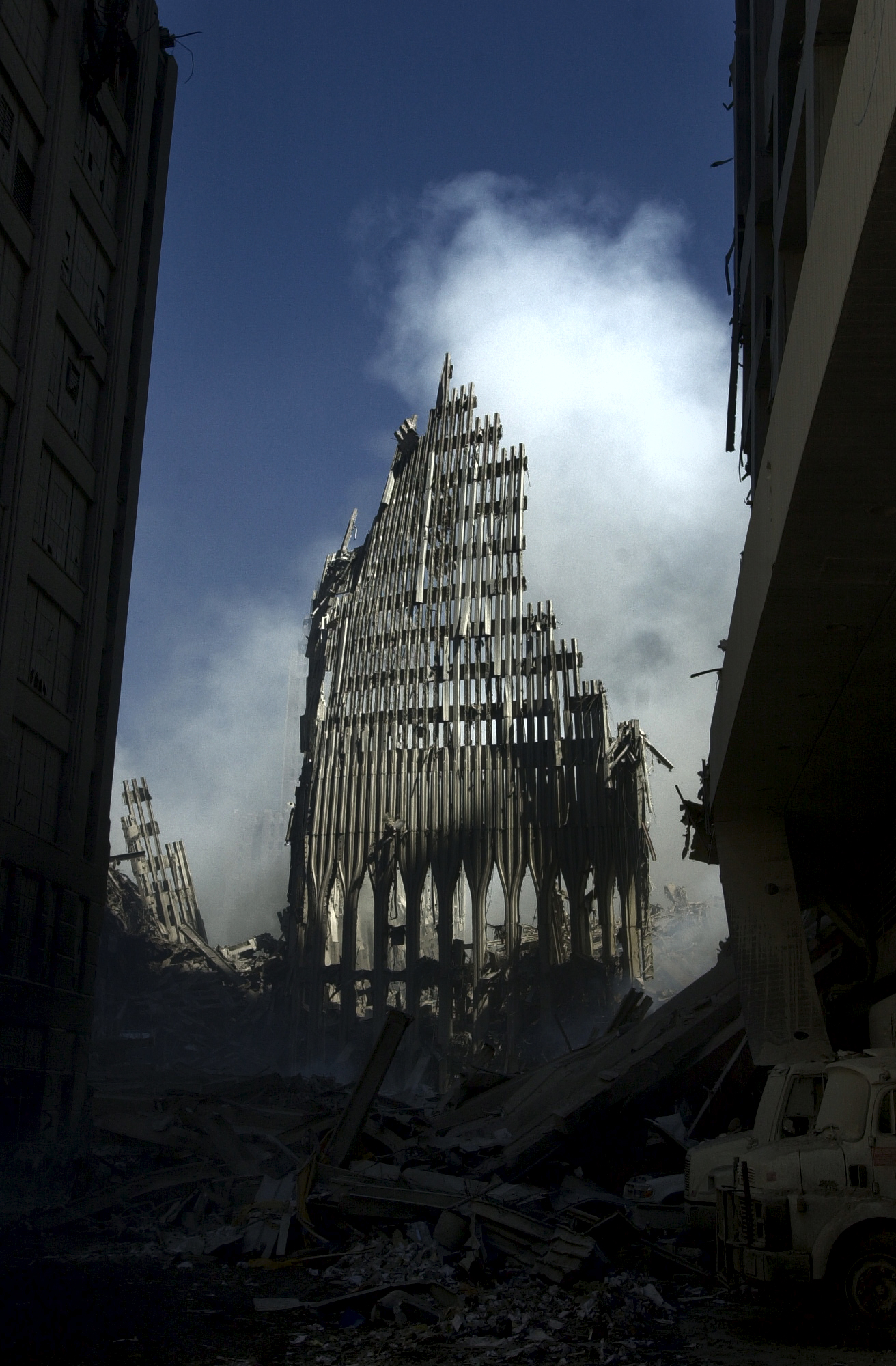 Imagem de referência de 1 World Trade Center, descrito nos dados abertos como torre norte do antigo World Trade Center de Nova Iorque, destruída em 2001