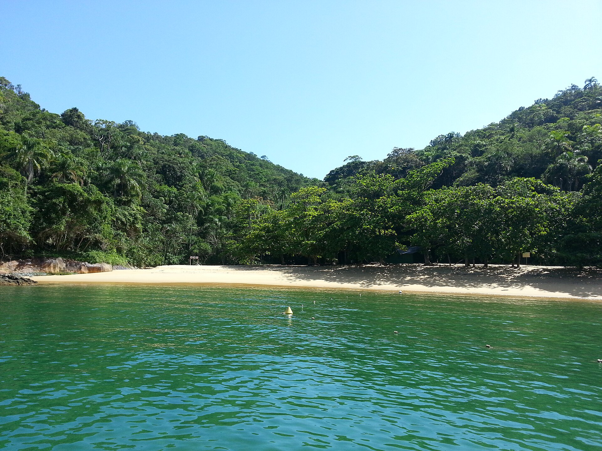 Imagem de referência relacionada a Ilha Anchieta, item descrito como ilha no município brasileiro de Ubatuba