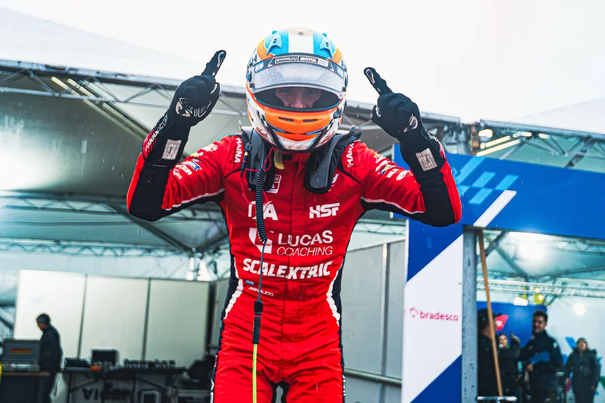 Fórmula 4 tem Fabrício Fogaça e Fausto Arnaudo na liderança dos treinos