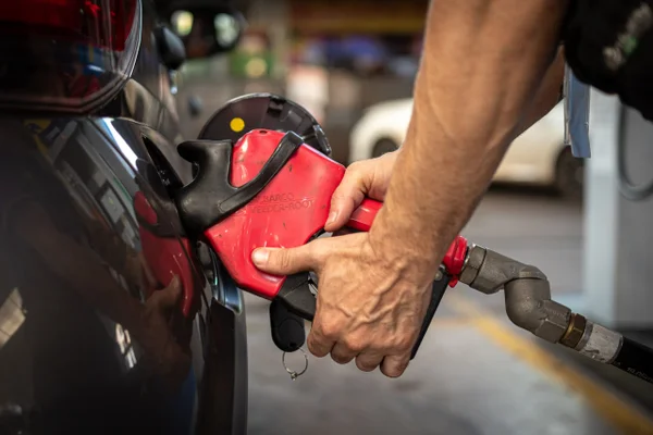 Governo regulamenta nova subvenção ao diesel e amplia subsídio