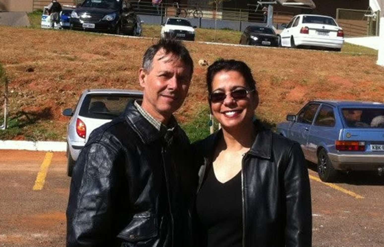 Sebasti&atilde;o e Keila Menezes se mudaram em 2000