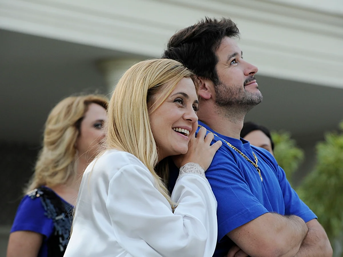 Adriana Esteves diz que ficou com “medo” de voltar para Avenida Brasil 2
