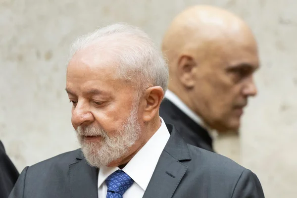 Lula avalia fazer pronunciamento após sessão do STF que julgará Moraes - destaque galeria