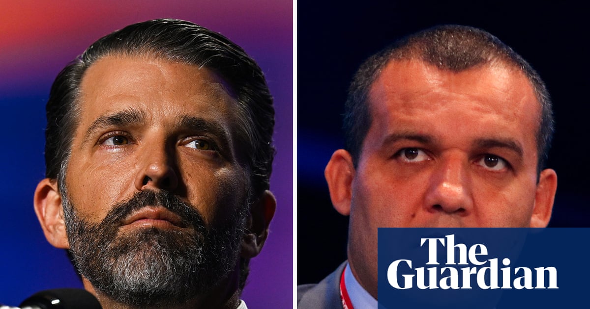 Um oligarca russo próximo de Putin pagou parte do luxuoso casamento de Donald Trump Jr., segundo relatos.