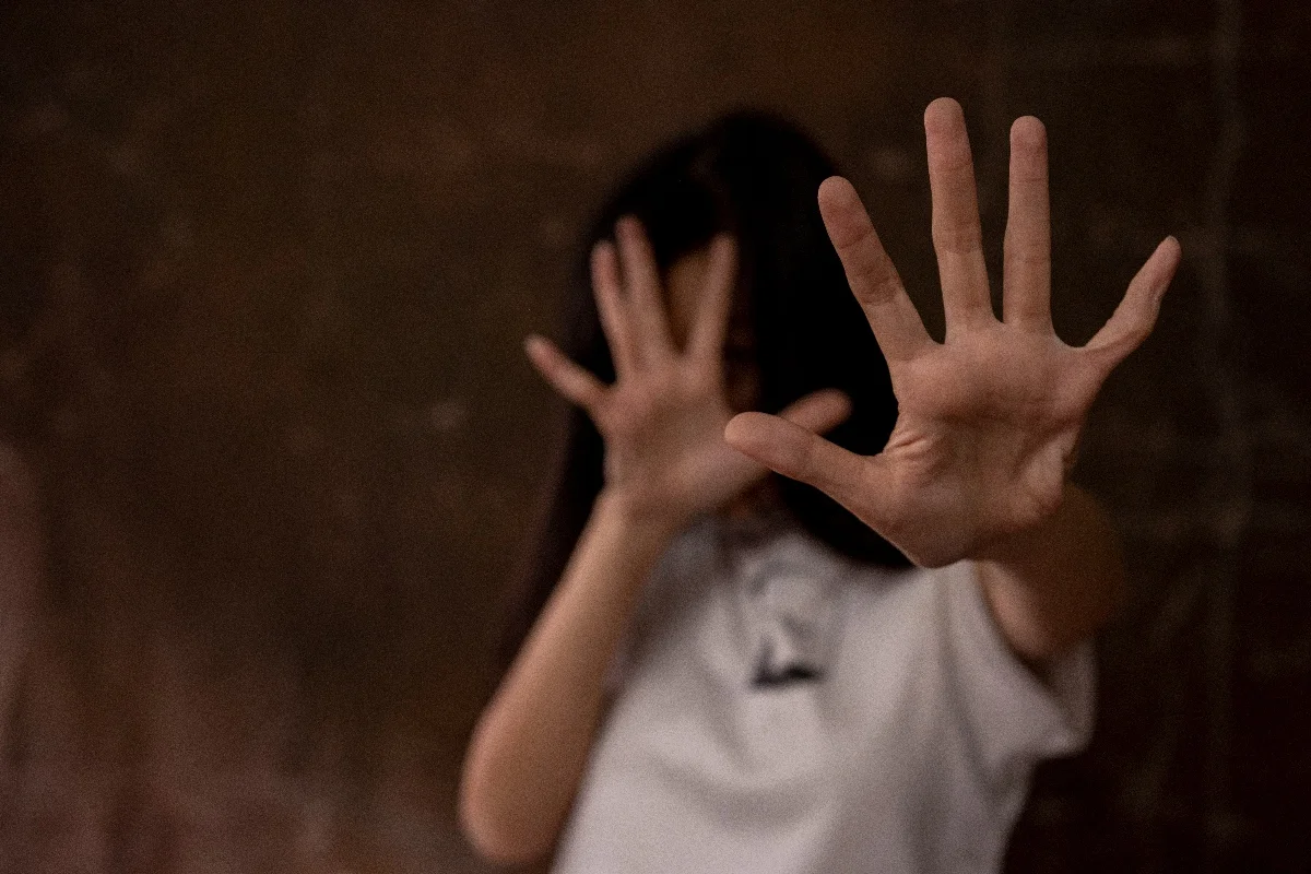 Mulher é atropelada pelo ex após pedir medida protetiva contra ele em BH