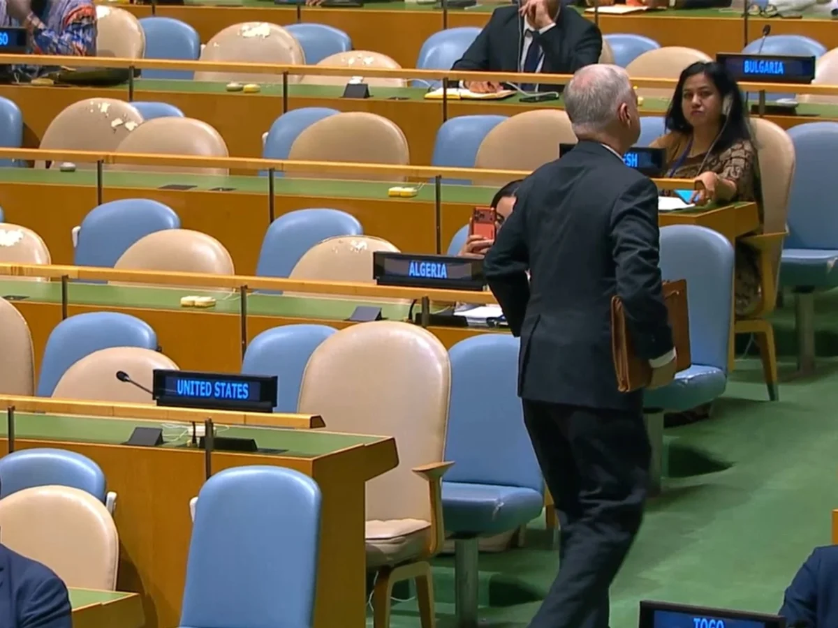 EUA abandona plenário da ONU durante discurso do presidente iraniano