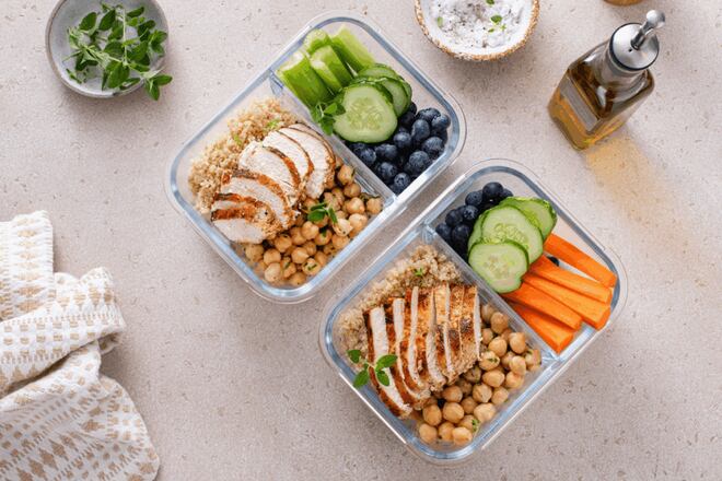 Quer deixar as marmitas da semana prontas? Veja 5 receitas proteicas que podem ser congeladas