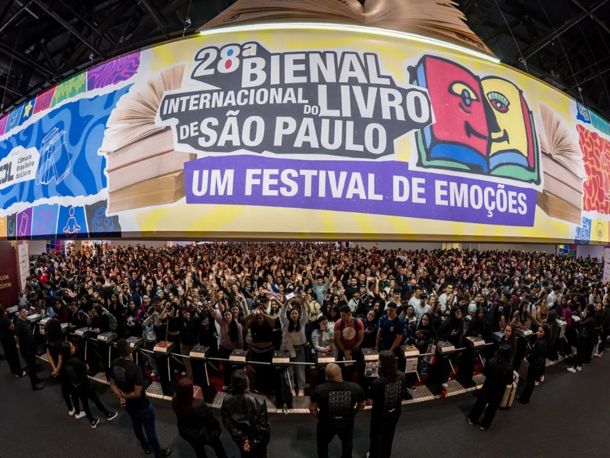 Bienal do Livro de SP bate recorde com 760 mil visitantes em 10 dias