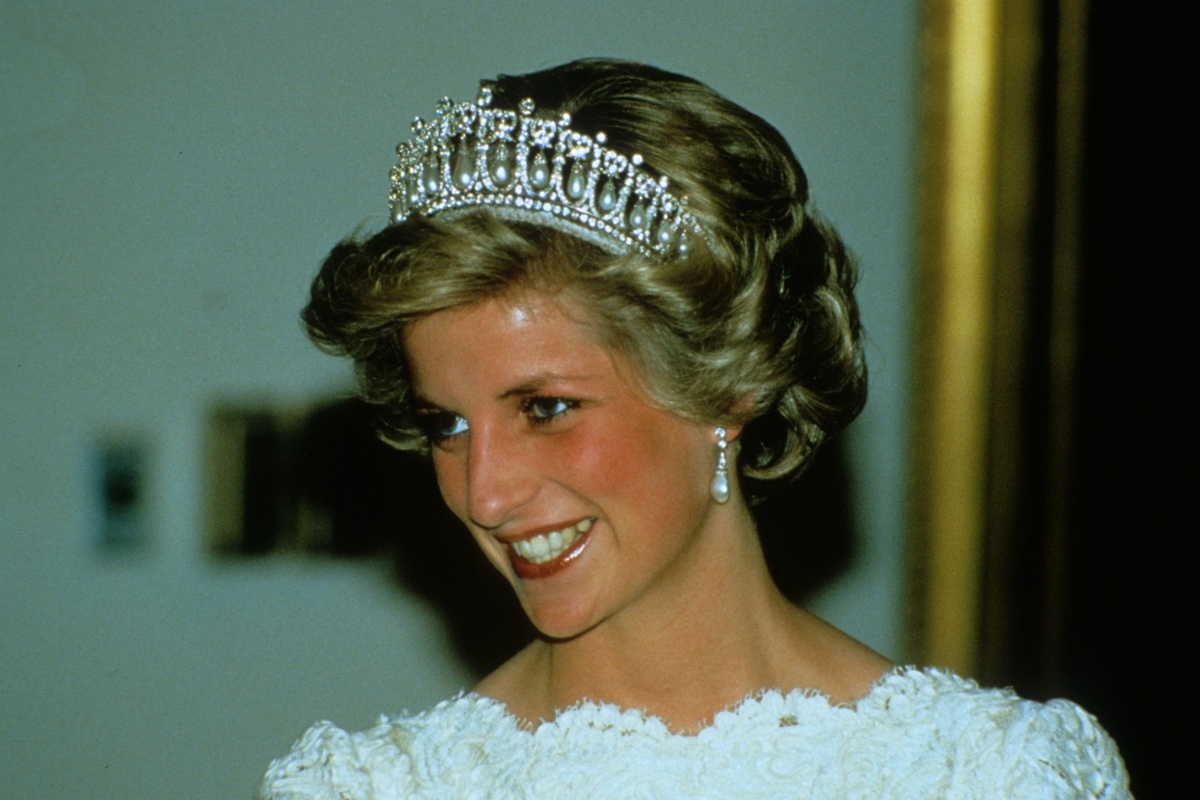 Irmão de Diana acusa rei Charles III de "manipulação psicológica"