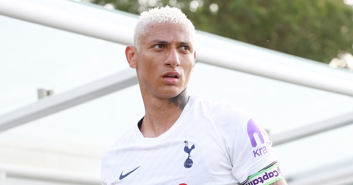 ‘Não vai mais jogar mesmo estando disponível’: técnico do Tottenham expõe racha com Richarlison