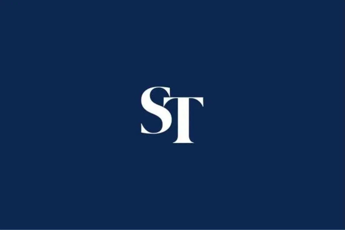 O treinador da Inglaterra, McCullum, pede a Pietersen para mudar as coisas