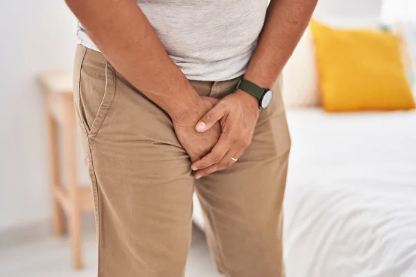 Líquido pré-ejaculatório: urologista esclarece dúvidas e faz alertas