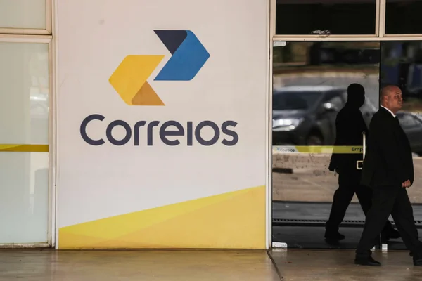 TST determina que Correios mantenham 80% do efetivo durante greve