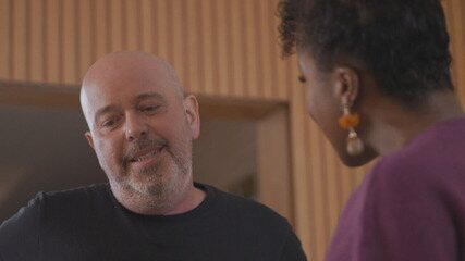 Alex Escobar fala sobre retorno ao trabalho depois do diagnóstico de Miastenia Gravis