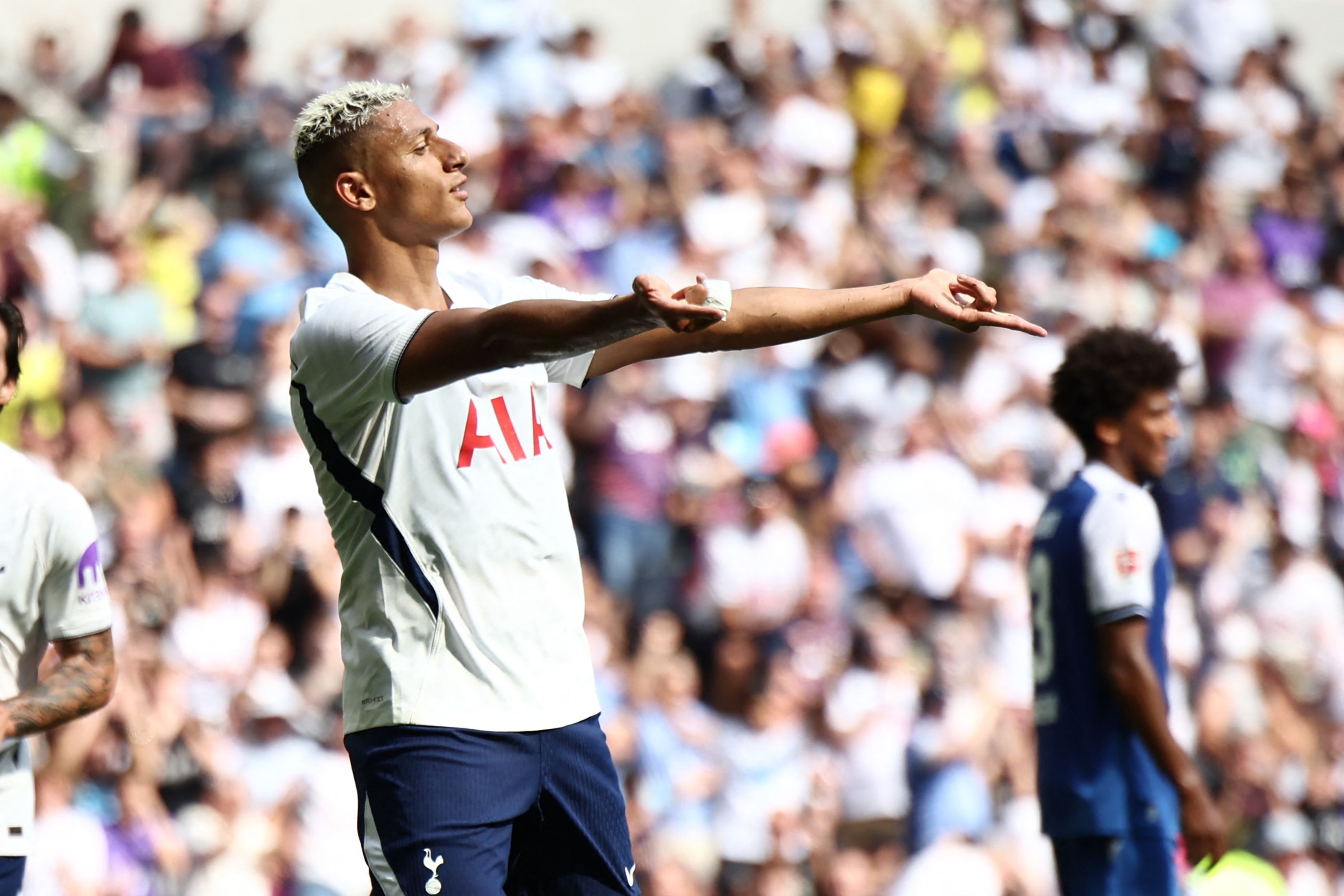 Richarlison reforça tentativa de rescisão junto ao Tottenham e não descarta o Vasco se ficar livre