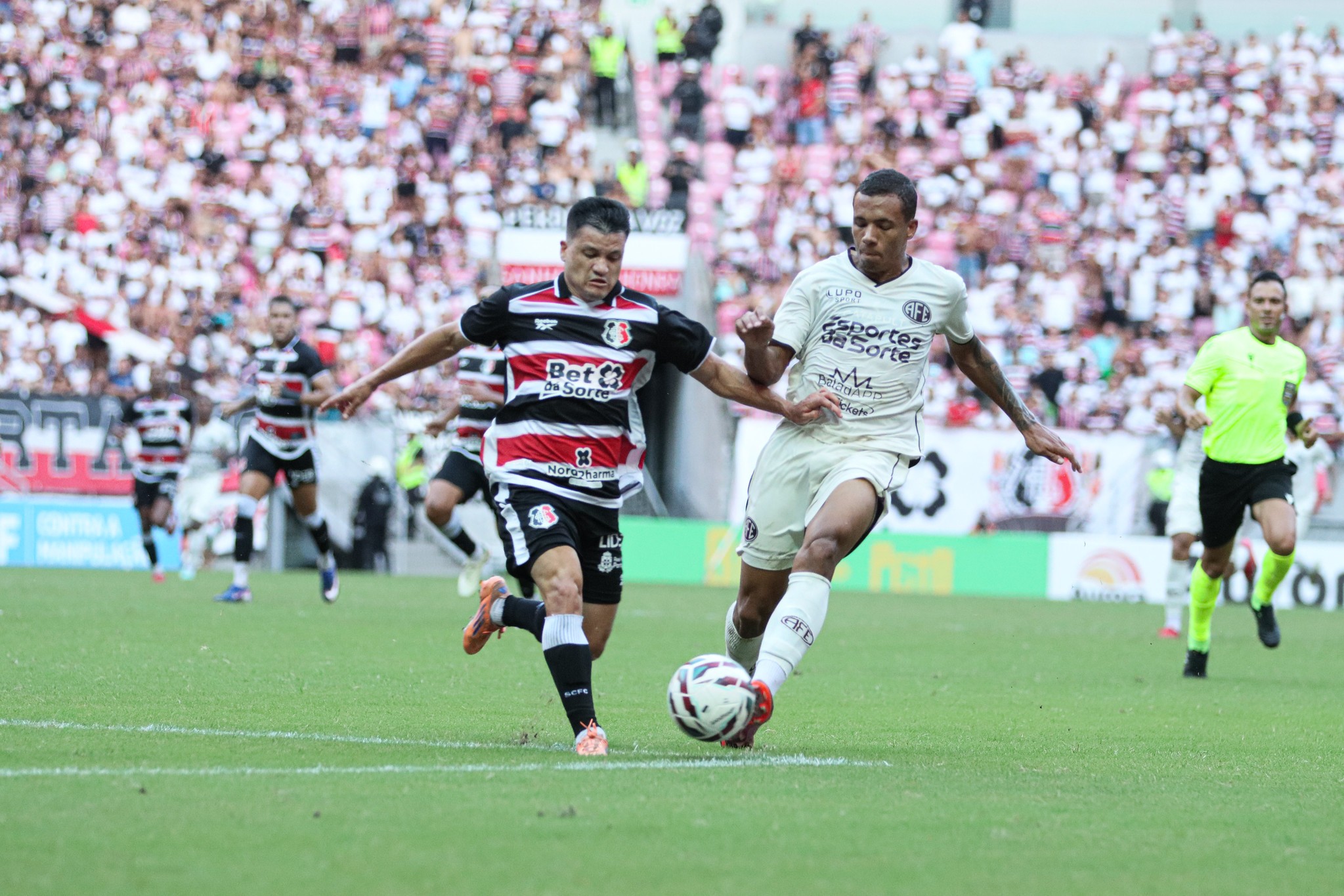 Santa Cruz e Ferroviária têm mais de 90% de chance de acesso à Série B; veja números