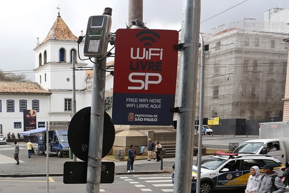 Contratada para fornecer wi-fi repassou R$ 1,8 milhão a evangélicos