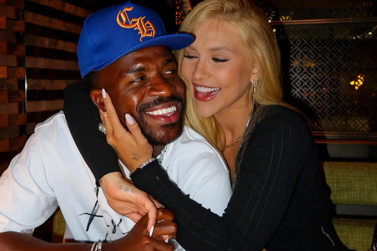 Foto: Virginia chega a Madri e é recebida com declaração romântica de Vini