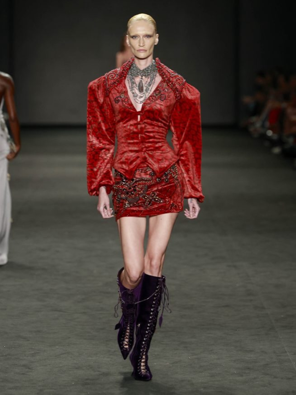 Metrópoles Catwalk começa nesta segunda-feira (14/9); saiba como participar