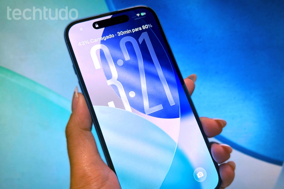 Apple lança iOS 26.7 junto com iOS 27 e confunde usuários; entenda