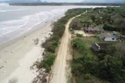 Praias de cidades do litoral ficam impróprias para banho após o Natal
