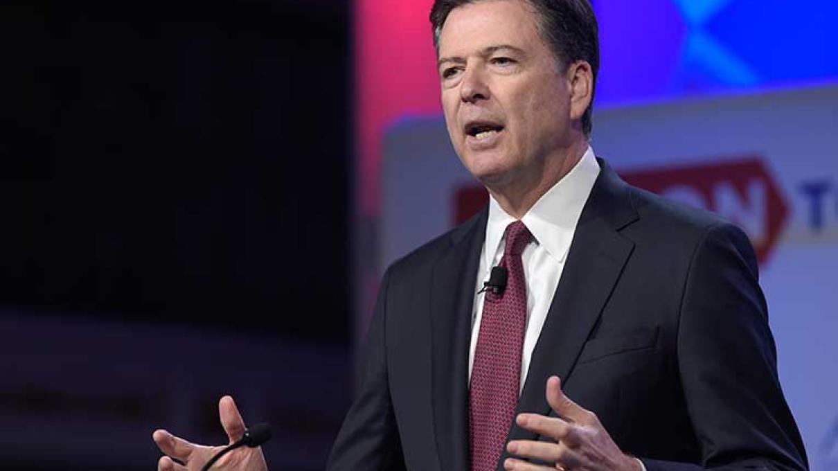 Apresentam novas acusações contra James Comey, ex-chefe do FBI e crítico de Trump