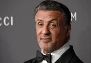 Sylvester Stallone relembra história inusitada com Pelé: "Quebrou meu dedo"
