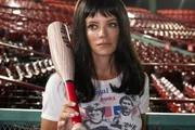Lily Allen cancela show após diagnóstico de infecção viral: "Arrasada"