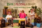 Alcione, Zeca e Jorge Aragão celebram encontro no palco: "Somos família"