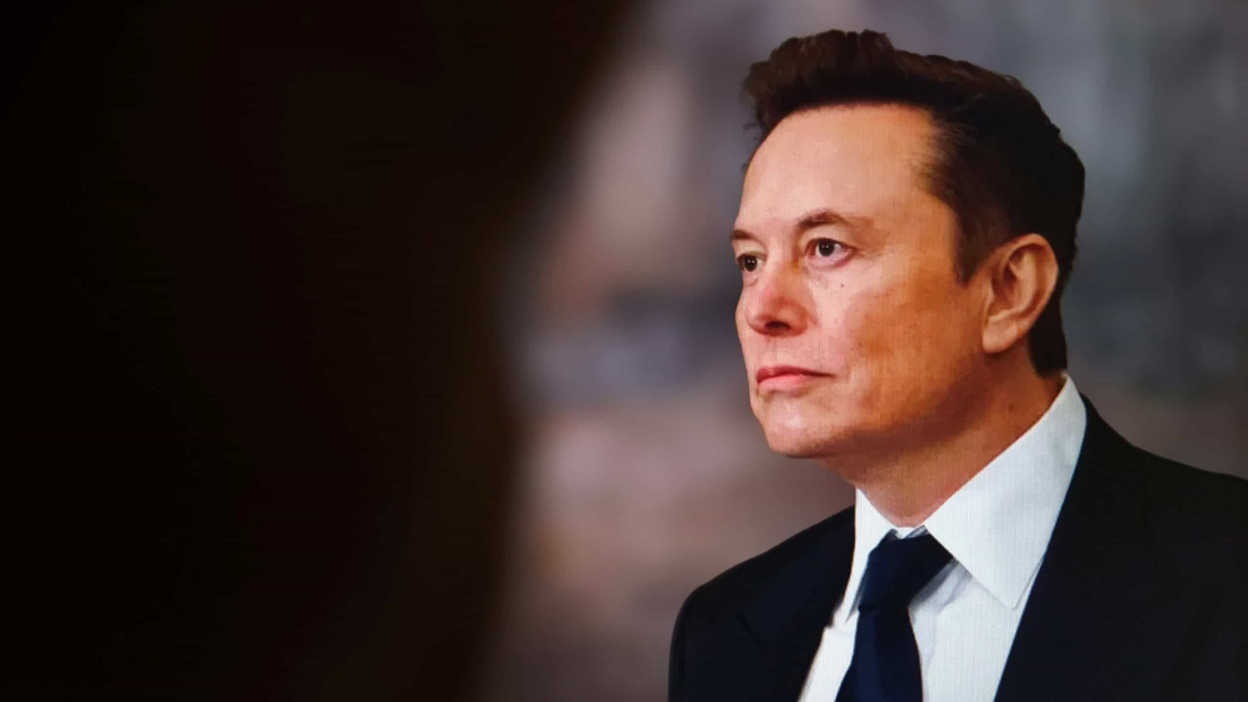 Musk promete dar ações da SpaceX a todas as crianças dos EUA