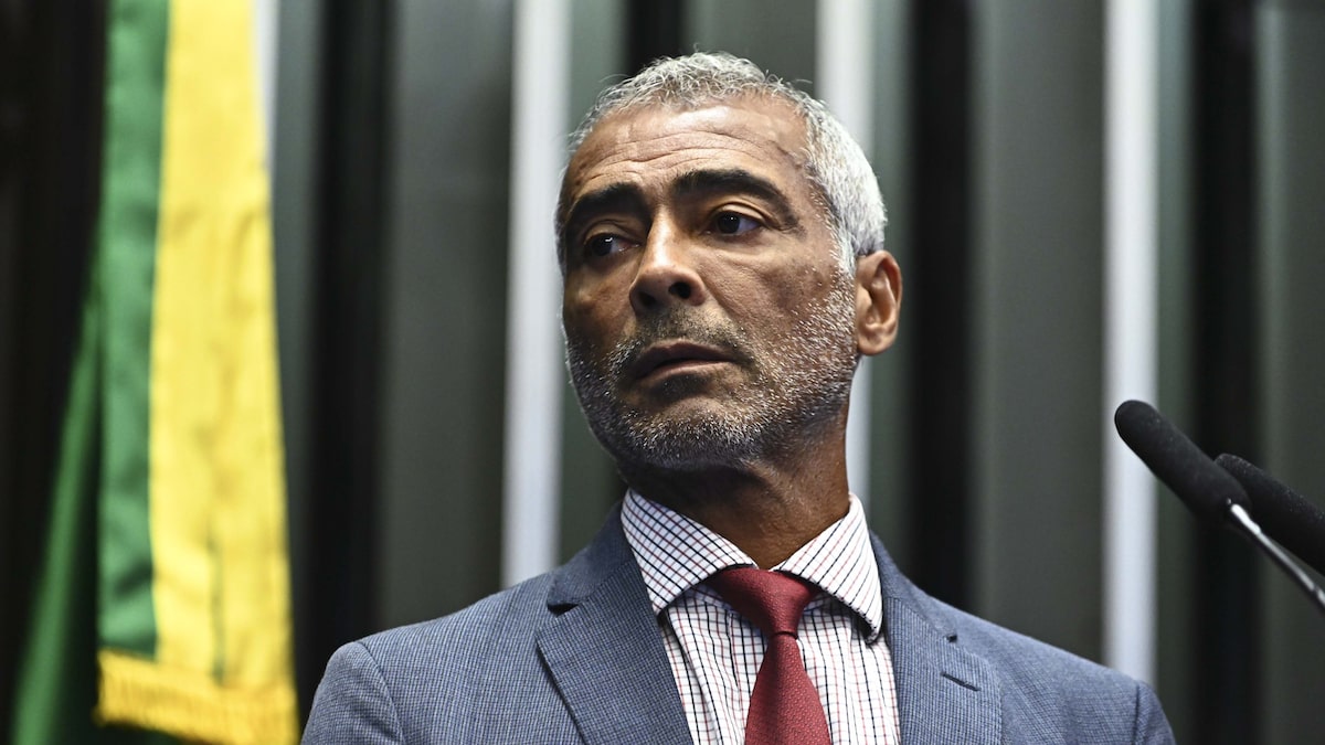 Romário defende Cristiano Ronaldo por sair de concentração após atrito com Jesus: ‘Eu faria igual’