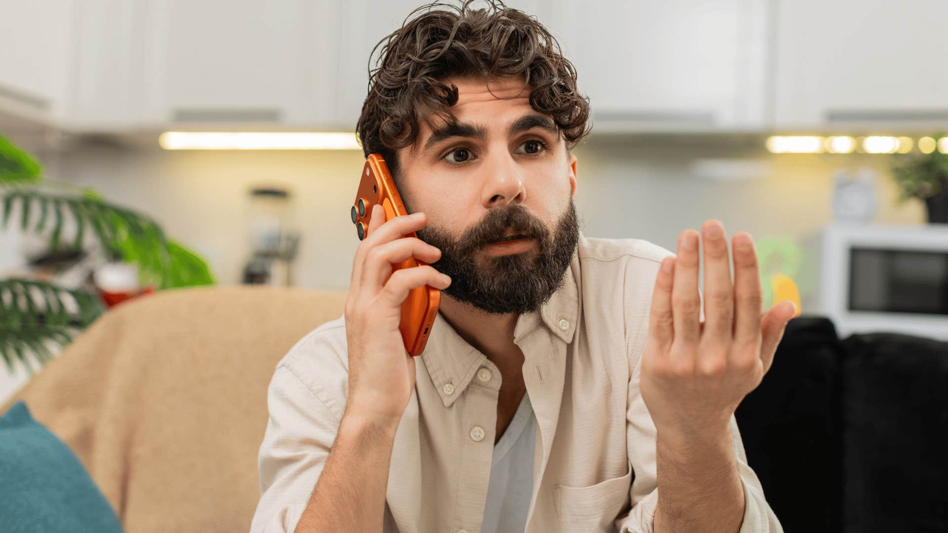 Pessoas com energia zero para falsos amigos geralmente dizem 9 frases na conversa cotidiana