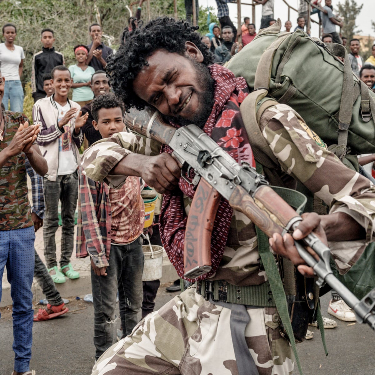 Grupos rebeldes de Tigray 'recrutam forçadamente meninos tão jovens quanto 15 anos' conforme os combates se espalham