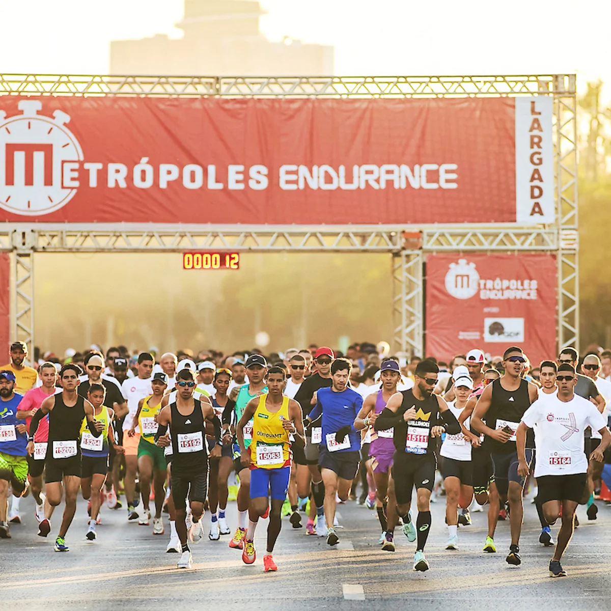 Metrópoles Endurance Corrida: saiba qual é o gasto calórico em cada prova