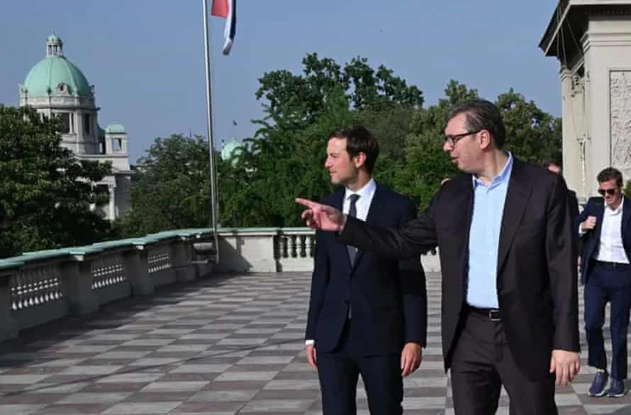 Um procurador sérvio que investigou o projeto da Torre Trump em Belgrado foi 'alvo de spyware'
