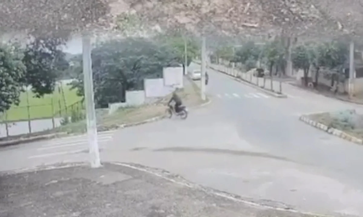 Jovem morre em acidente de moto em Itueta