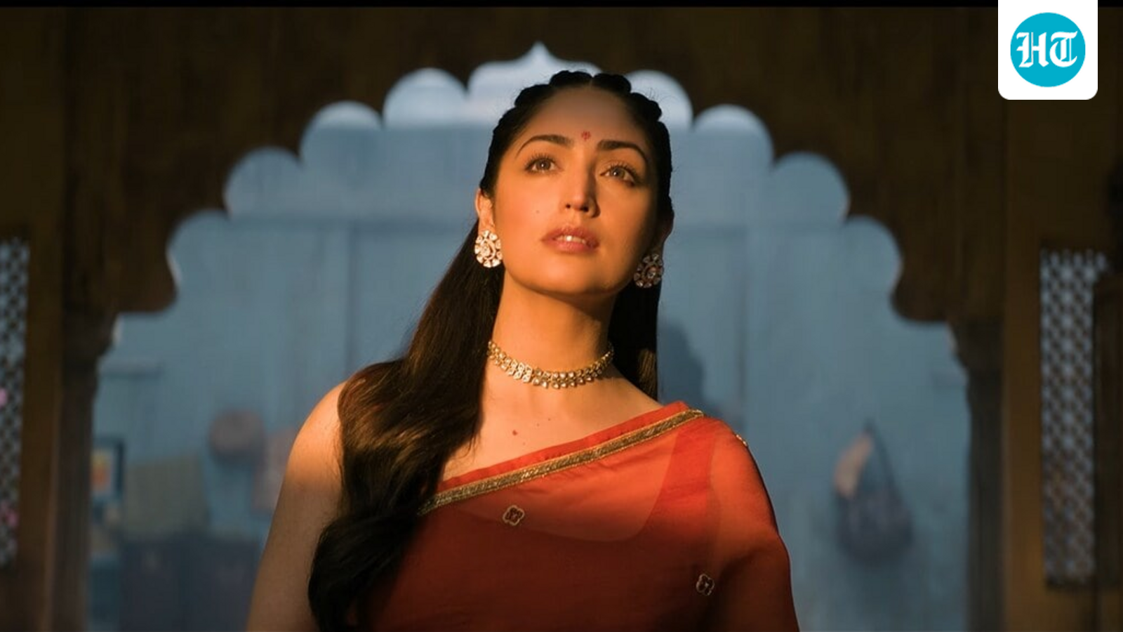 Yami Gautam traz a trama de Nayyi Navelli do filme para a realidade; para interpretar Ravan Vadh na Luv Kush Ramleela em Deli no Dussehra