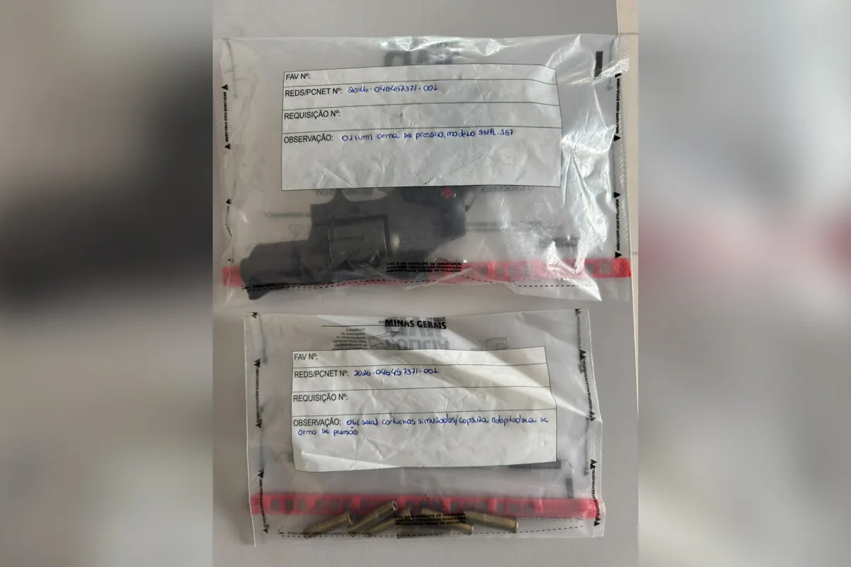 Revólver de ar comprimido apreendido em Lavras (MG)