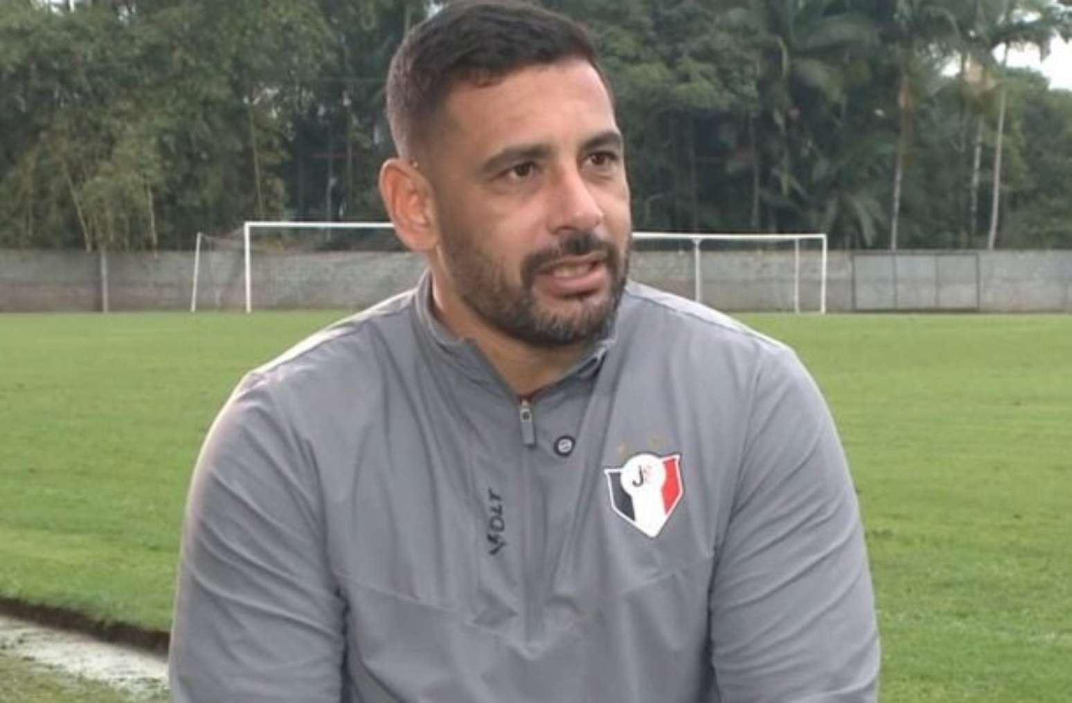 Diego Souza em a&ccedil;&atilde;o no comando do Joinville &ndash;